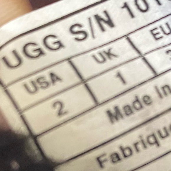 UGG Kids black waterproof suede warm winter boots - Picture 10 of 10